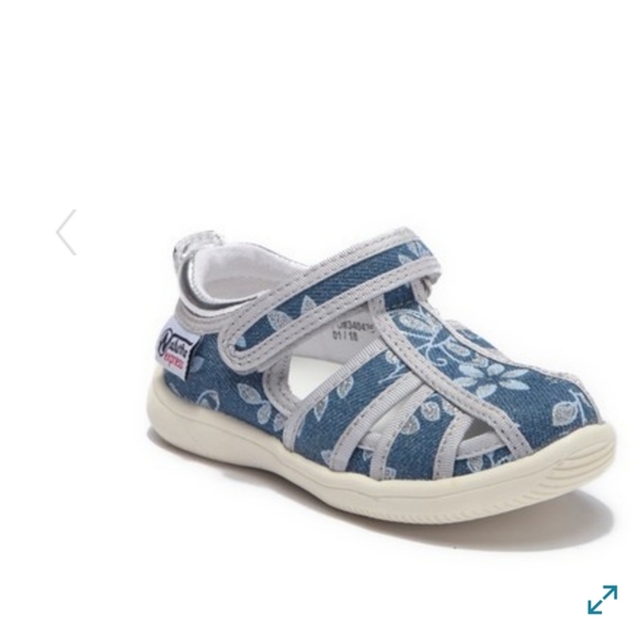 Naturino Other - NWT Naturino Express Velcro Shoes (10/EUR 27)